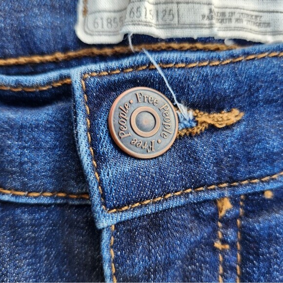 Free People Women Pants Busted Distressed High Rise Skinny Blue Jeans Size 28 - Picture 6 of 16